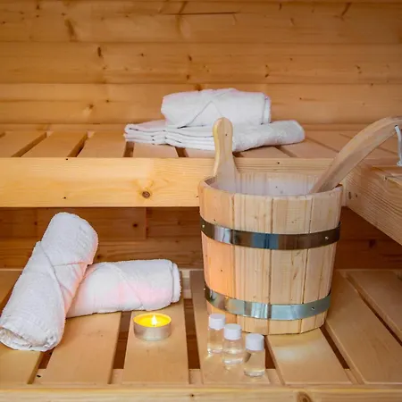 Prázdninový dům Haltestelle - Sauna & Whirlpool Glauburg