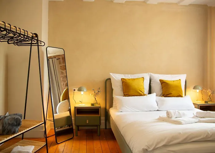 Haltestelle - Sauna & Whirlpool *