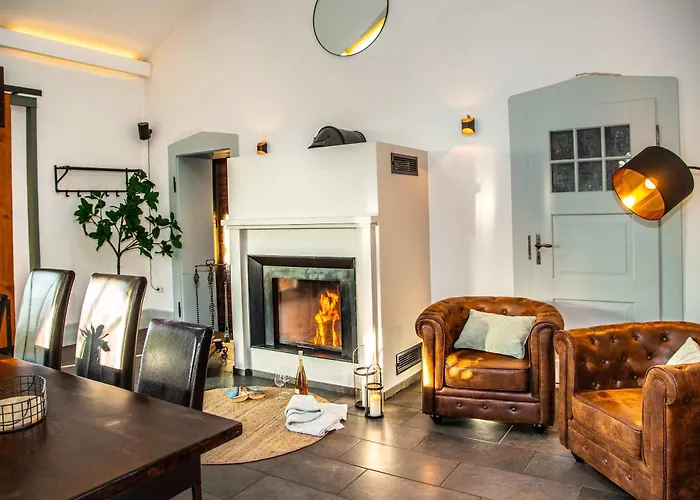 Haltestelle - Sauna&whirlpool Ferienhaus *