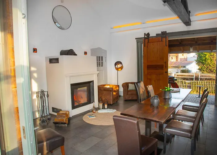 Haltestelle - Sauna & Whirlpool * Glauburg